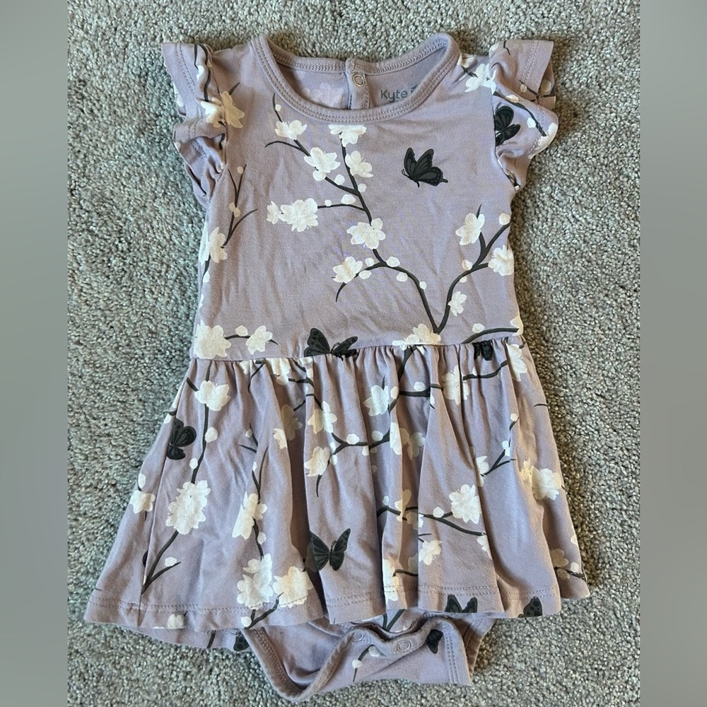 Kyte Baby Twirl Body Suit Dress in Cherry Blossom. Like new. 12-18 months